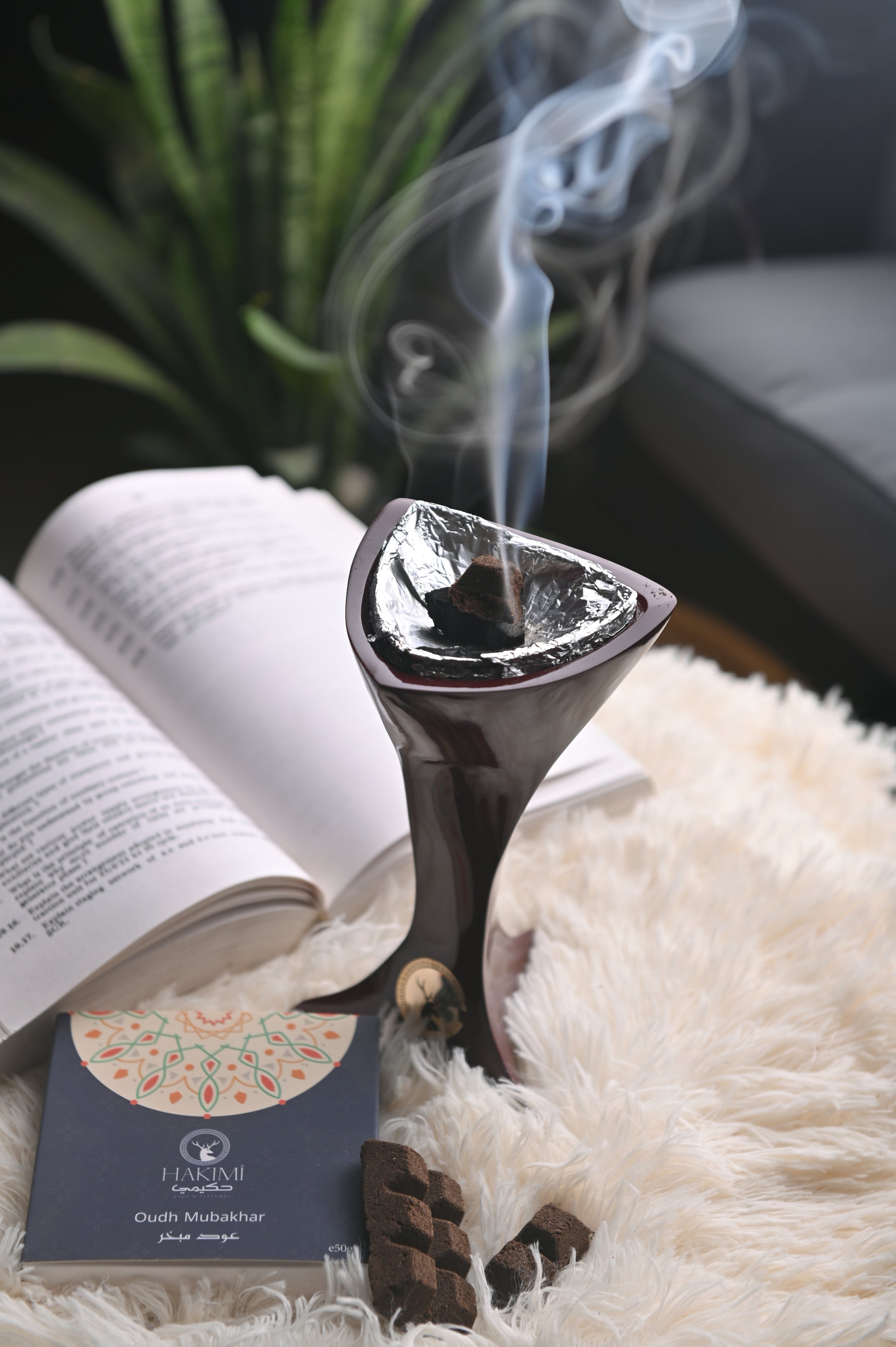 Oudh Mubakhar